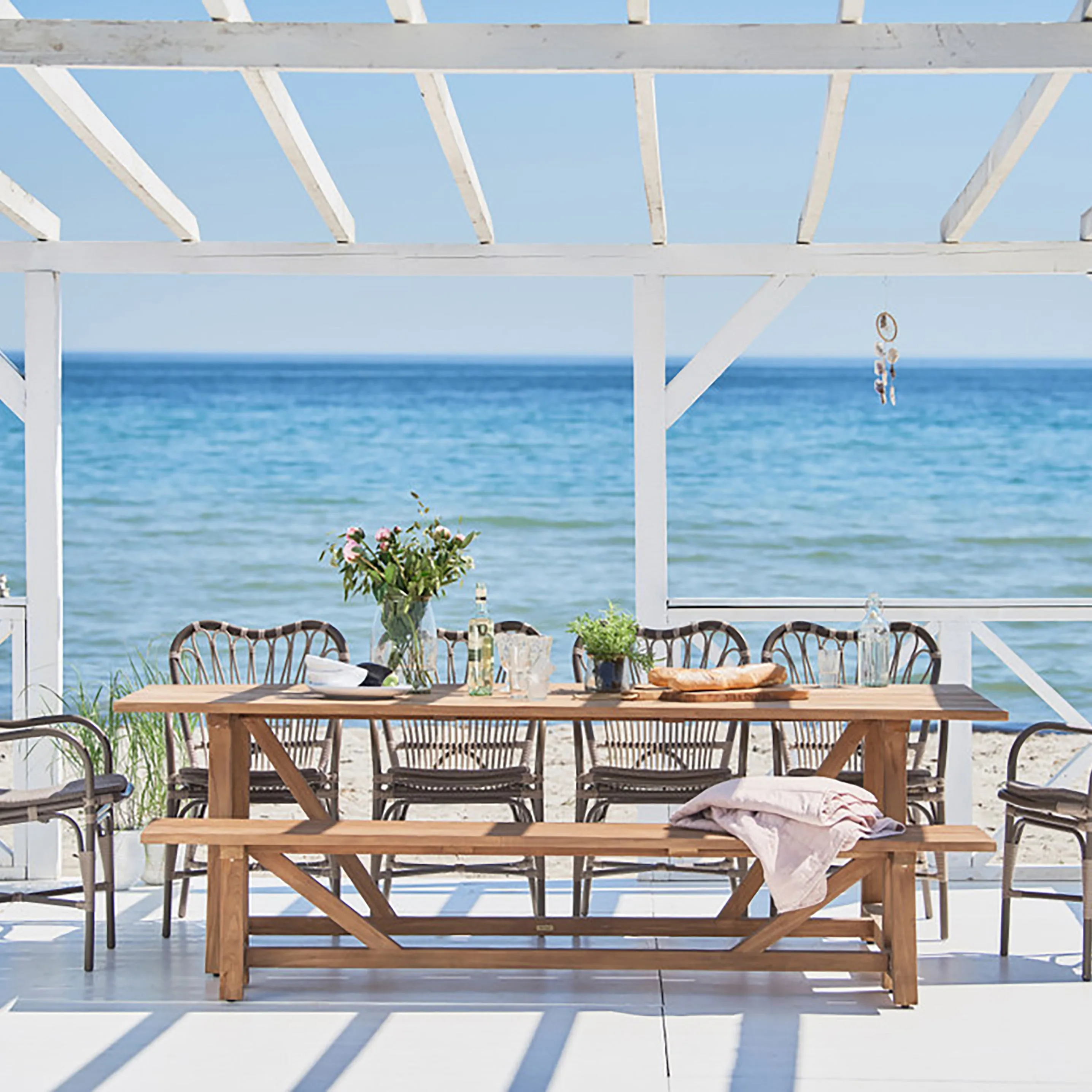 George Outdoor Dining Table